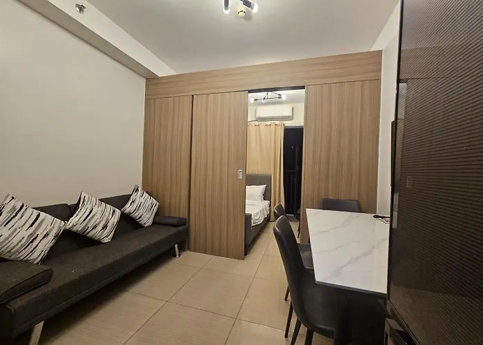 The Executive At Shore 2 Residences Manila