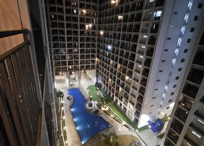 The Executive At Shore 2 Residences *